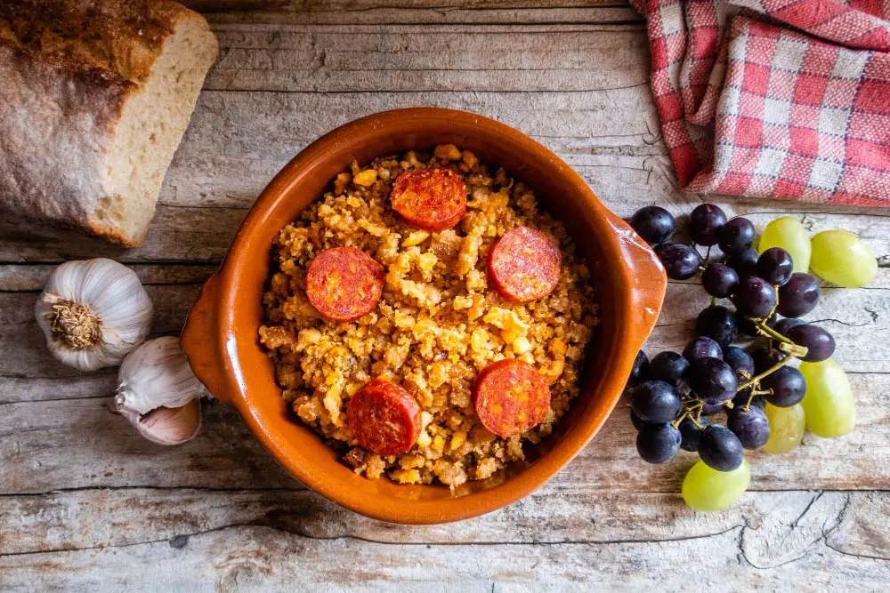 Cómo Se Hornea la Arcilla Natural en el Horno